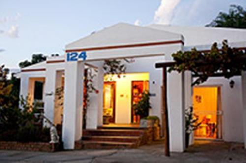 Отель Langenhoven B&B