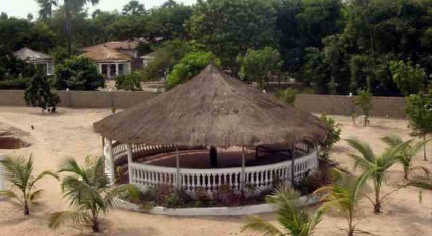 Отель Kobokoto Lodge