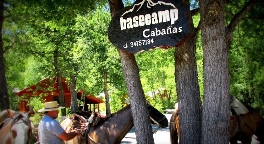 Отель Basecamp Cabañas