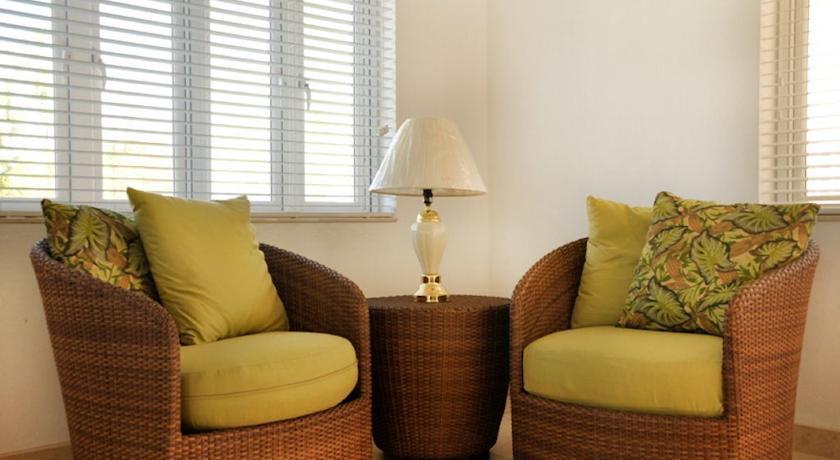 Вилла Thatchberry Villas