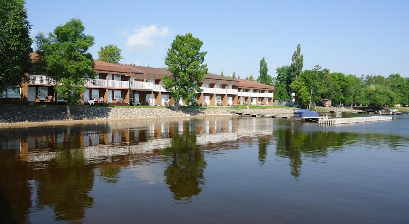 Отель La Place Rendez-Vous Hotel