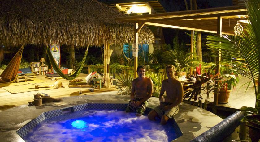 Отель Spondylus Lodge