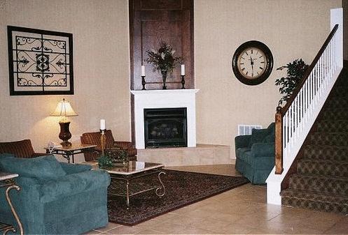 Отель Holiday Inn Express Hotel & Suites MARYVILLE