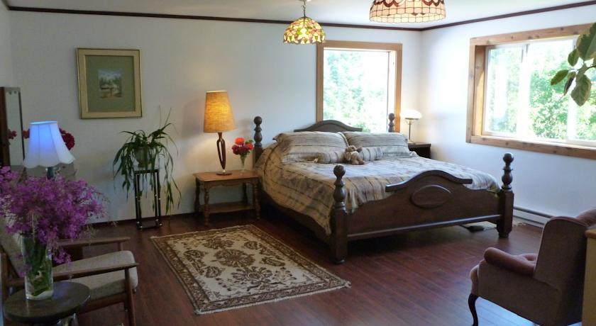 Мини-отель Harrison Hammond House Bed and Breakfast