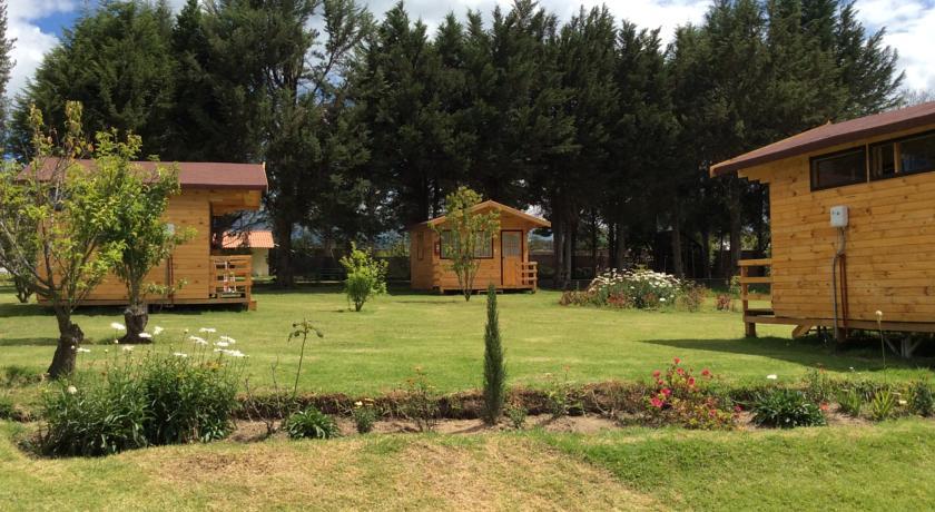 Отель Hosteria Airport Garden