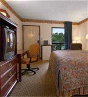 Отель Value Inn and Suites Knoxville