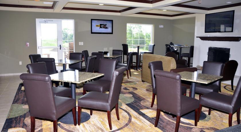 Отель Cobblestone Inn & Suites Big Lake