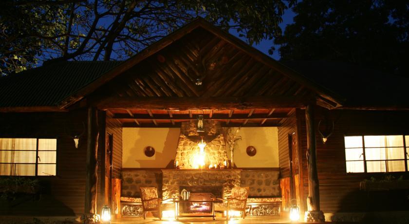Mount Meru Game Lodge & Sanctuary