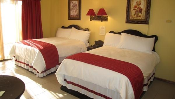 Отель Hotel Thunderbird Resorts