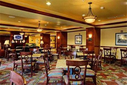 Отель Hampton Inn Enterprise