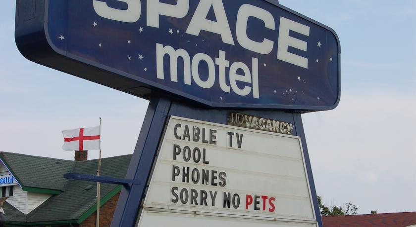 Space Motel