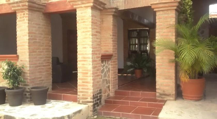Отель Hotel Villa de Santiago