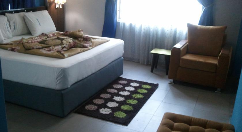 Отель Crownedge Hotels