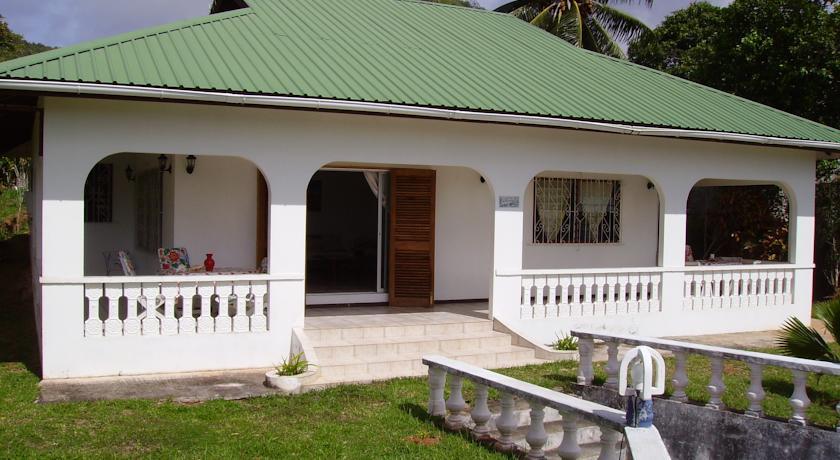 Апартаменты Maisons De Vacances Baie Sainte Anne