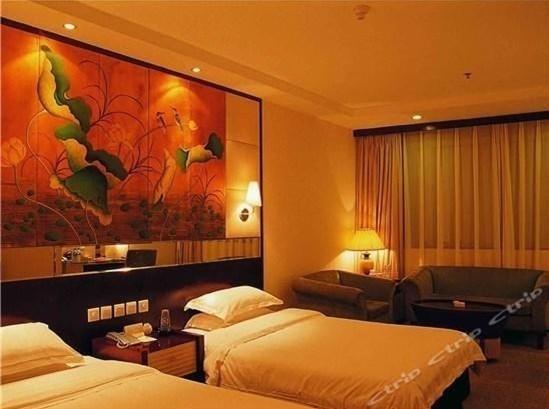 MINYOUN Royal Hotel (South Kehua Road)