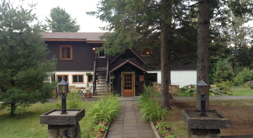Хостел Auberge Le Chalet Beaumont