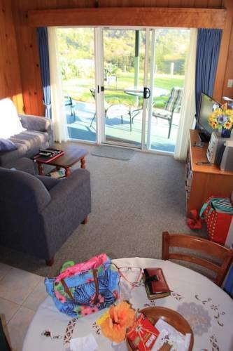 Апартаменты Oceanview Apartments