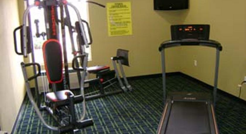 Отель Super 8 Fort Wayne