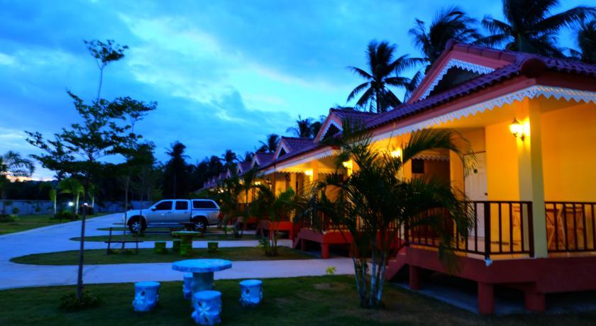 Отель Dinsor Resort