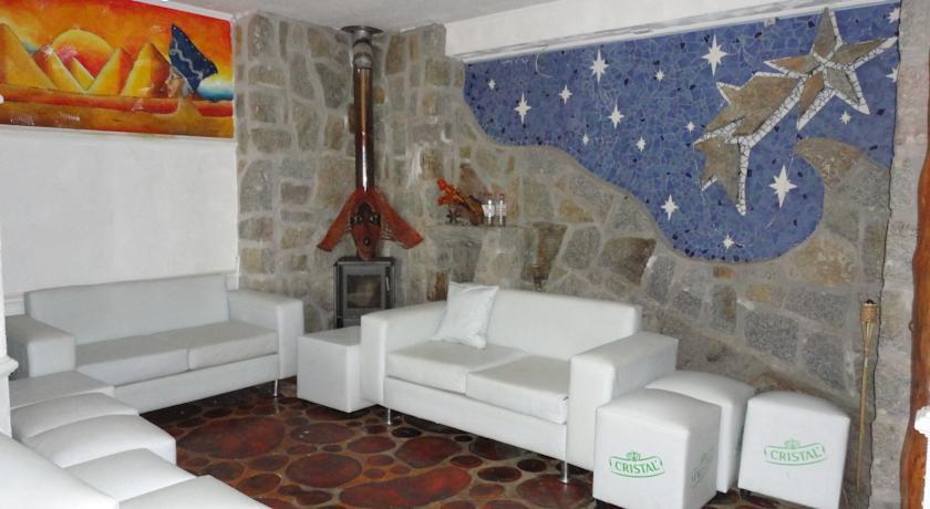 Отель Anrobru Sunset Beach Hotel & Restaurant
