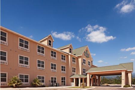 Отель Country Inn & Suites Midland