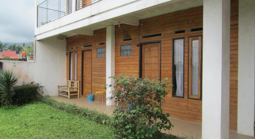 Отель Hotel Jayagiri