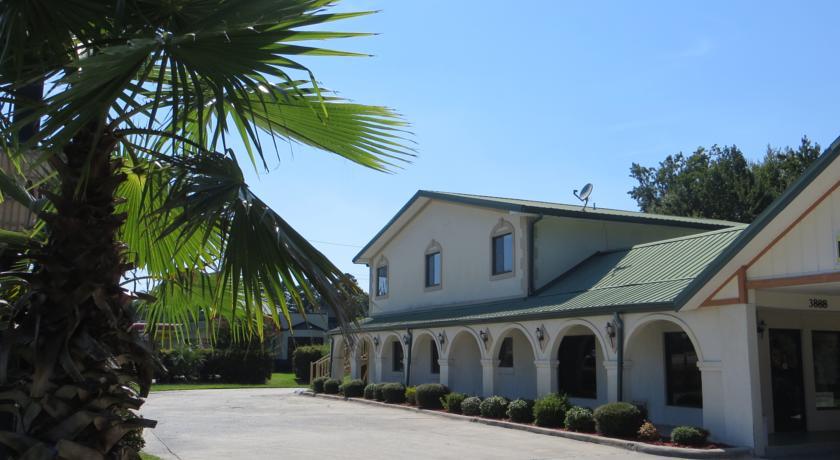 Отель Scottish Inns Richmond Hill