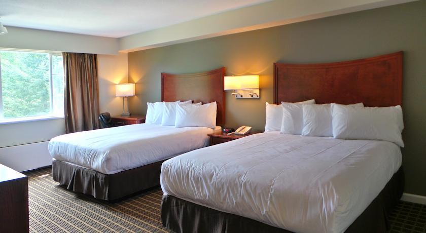 Отель Gibsons Garden Hotel