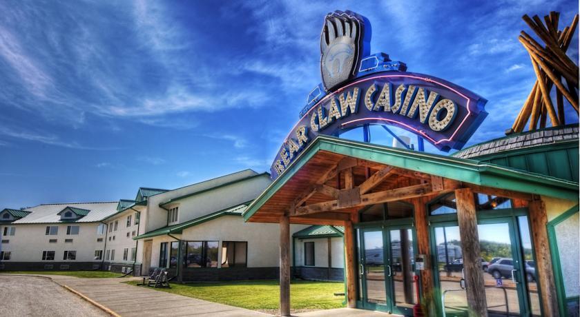 Отель Bear Claw Casino & Hotel