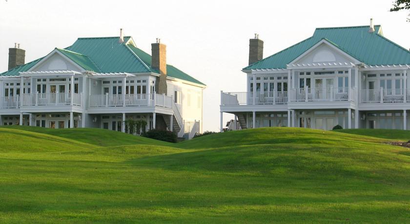 Отель Fox Harb'r Golf Resort & Spa