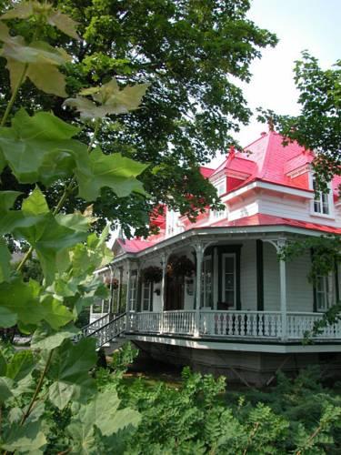 Мини-отель Gite Maison Chapleau Bed and Breakfast