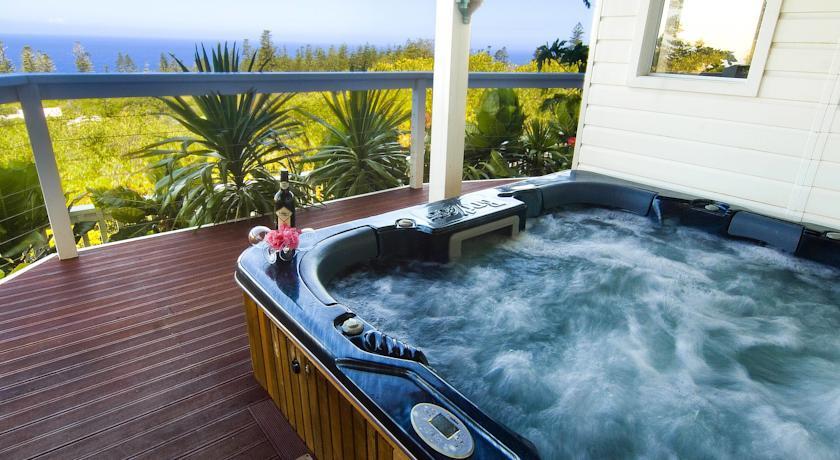 Вилла White House Ocean View Spa Villa