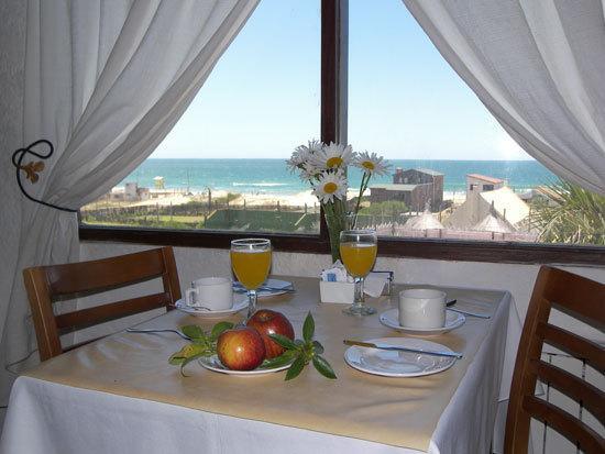 Отель Hotel La Pedrera