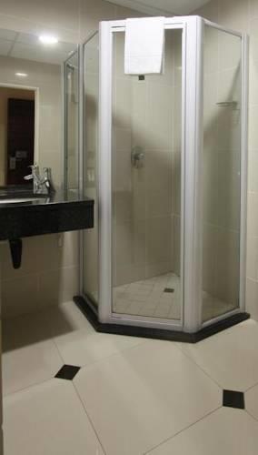 Отель Regal Inn Ballito