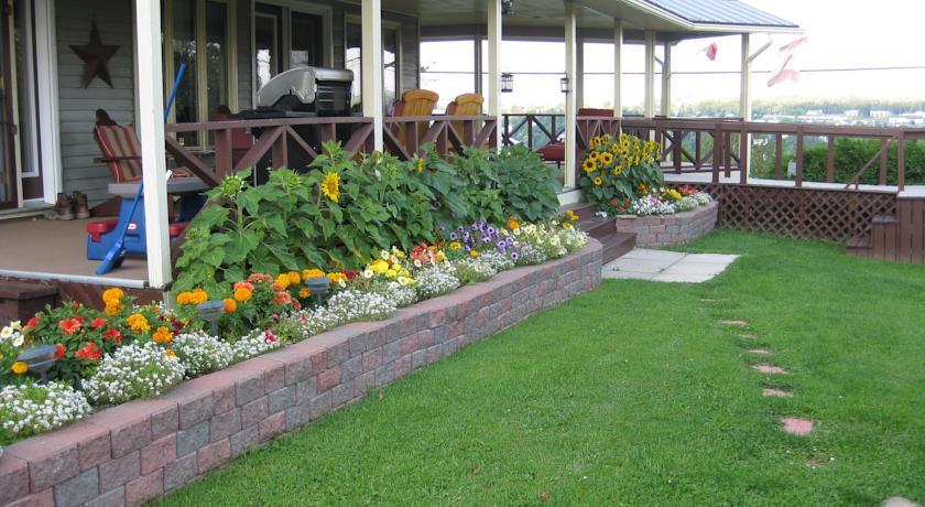 Мини-отель Covered Bridge Bed and Breakfast