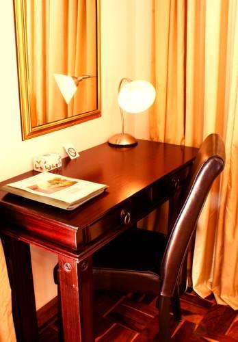Гостевой дом Hampton House Guest House