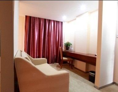 Nanyuan Ejia Hotel (Keyunzhongxin)