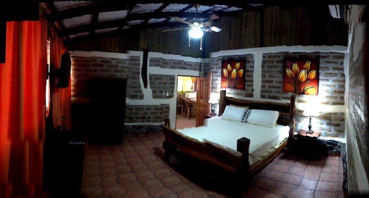 Отель Cabañas en Parque EcoTuristico El Ocote