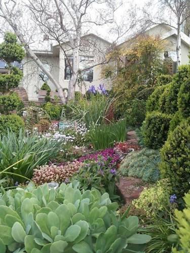 Апартаменты Topiary Haven