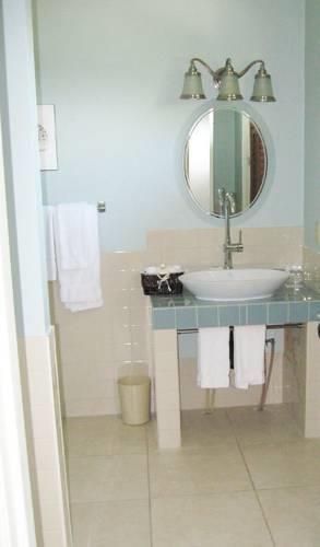 Отель Maison Tait House