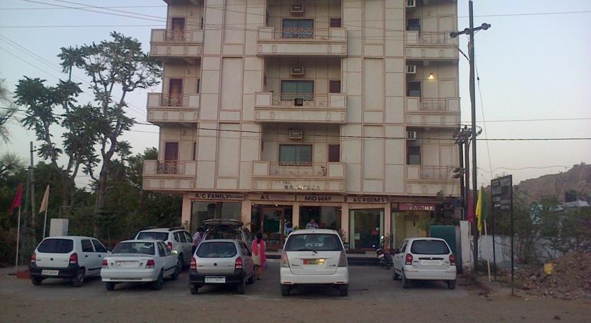 Отель Hotel Rajshree Pushkar
