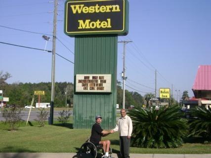 Отель Western Motel
