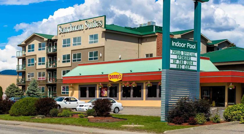 Отель Sandman Inn & Suites Vernon