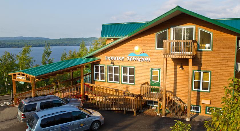 Отель Chalets Hotel et Spa Temikami