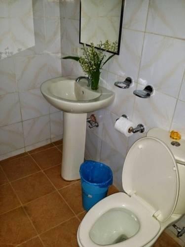 Отель Artesian Bed and Breakfast