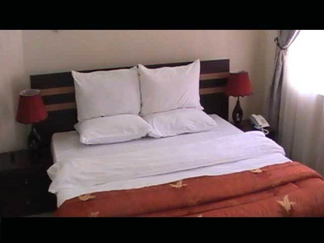 Отель Koraf Hotels & Apartments