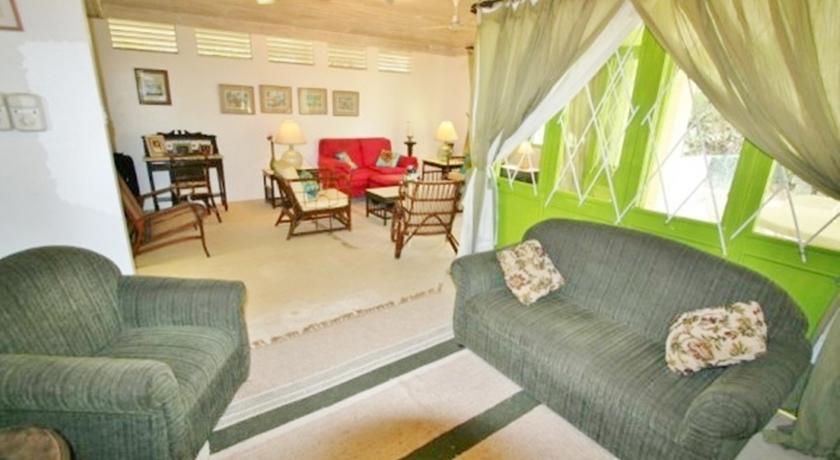 Апартаменты The Green Villa at Mullins