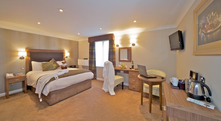 Отель Milford Hall Hotel & Restaurant
