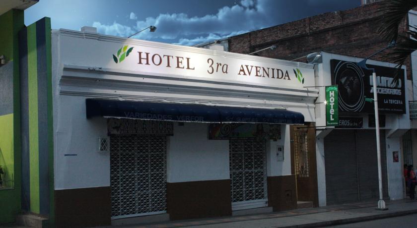 Отель Hotel 3ra Avenida
