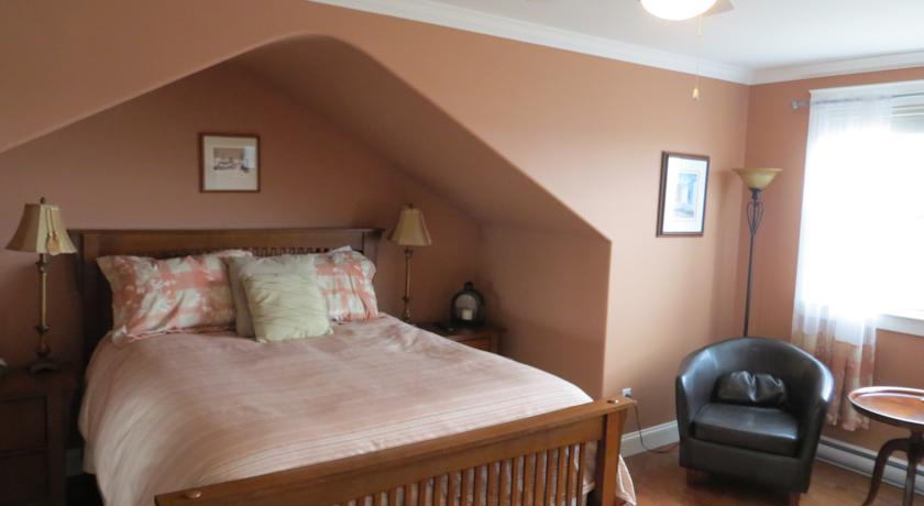 Мини-отель Lancaster Inn B&B